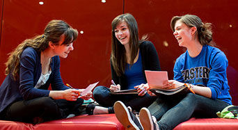 eiu-students-spring-campus-guide